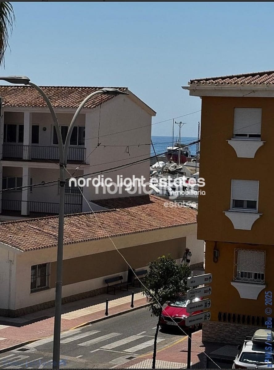 3 bedroom Flat for sale in Caleta de Velez - € 289,000 (Ref: 9336887)