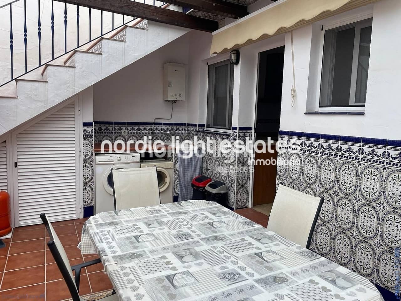4 sypialnia Dom blizniak na sprzedaż w Nerja z basenem - 365 000 € (Ref: 9340008)