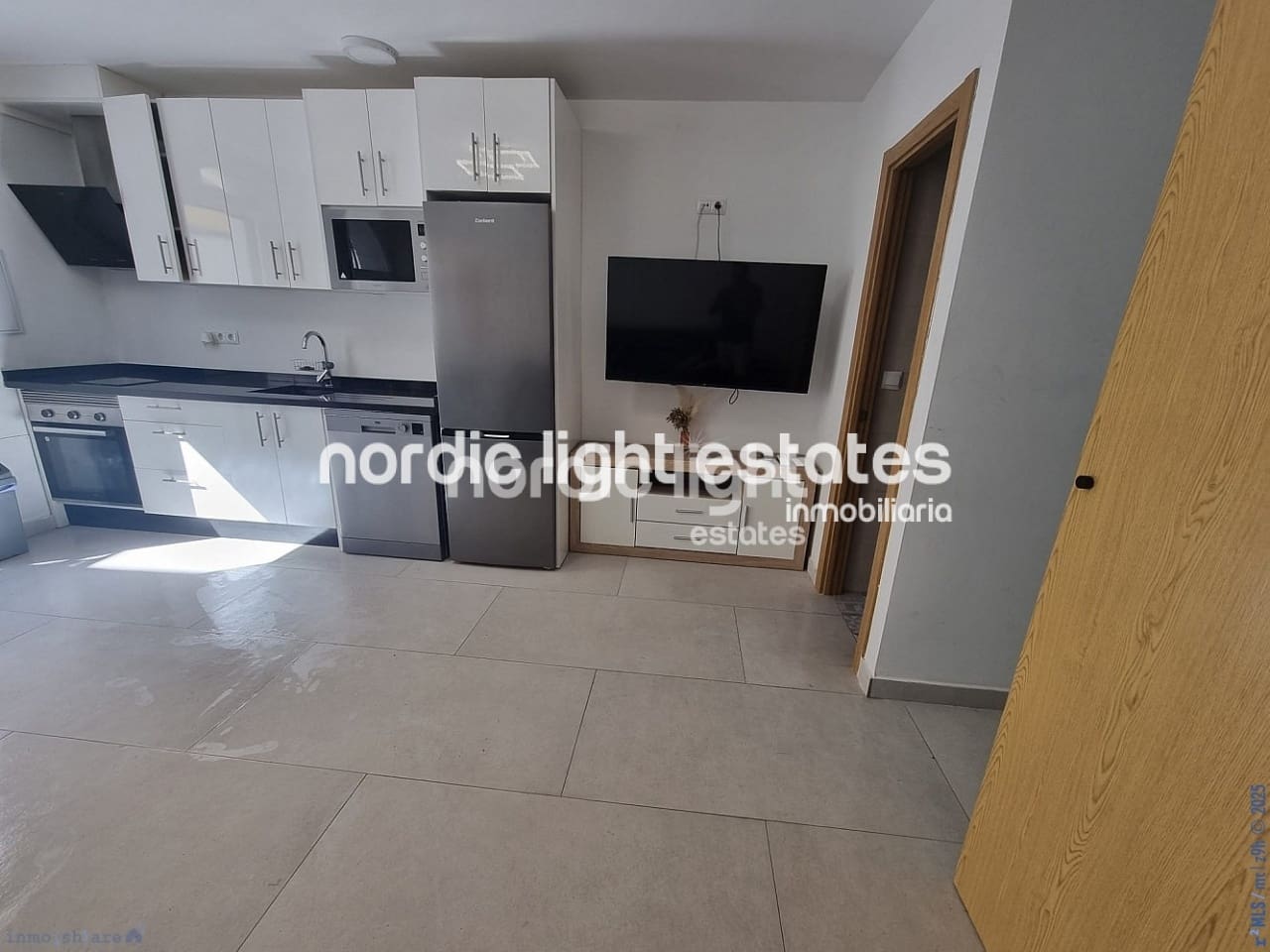 Studio for sale in Torrox-Costa - € 167,000 (Ref: 9348063)