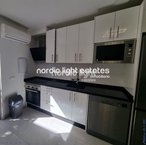 Studio for sale in Torrox-Costa, Torrox - € 167,000 (Ref: 9348063)