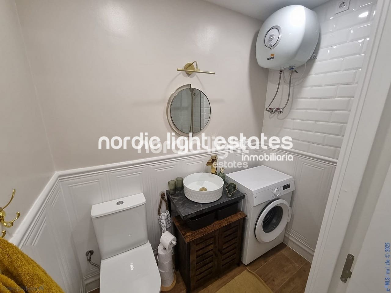 2 makuuhuone Huoneisto myytävänä paikassa Nerja - 249 000 € (Ref: 9360576)