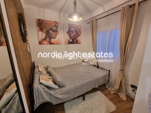 2 makuuhuone Huoneisto myytävänä paikassa Centro, Nerja - 249 000 € (Ref: 9360576)