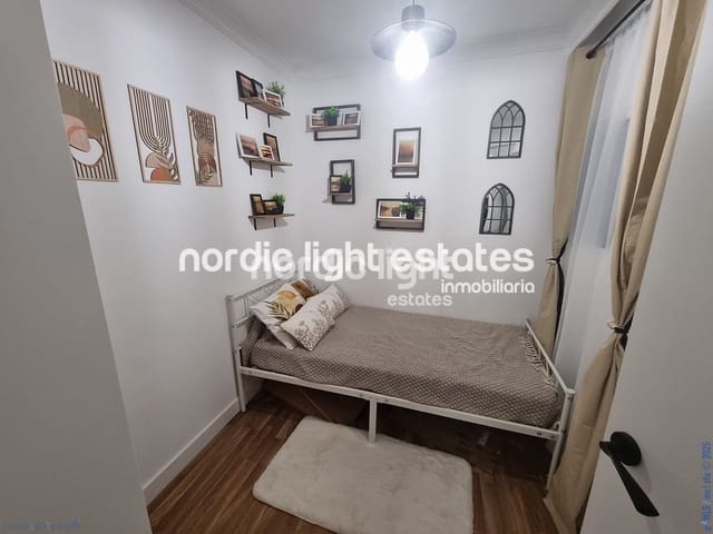 2 makuuhuone Huoneisto myytävänä paikassa Centro, Nerja - 249 000 € (Ref: 9360576)