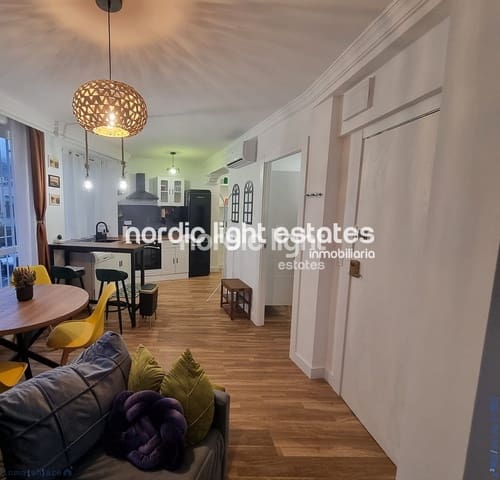 2 makuuhuone Huoneisto myytävänä paikassa Centro, Nerja - 249 000 € (Ref: 9360576)