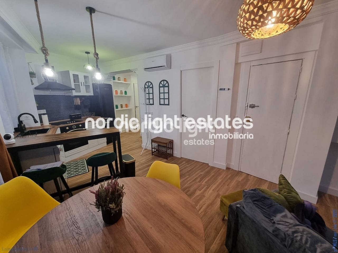 2 makuuhuone Huoneisto myytävänä paikassa Nerja - 249 000 € (Ref: 9360576)