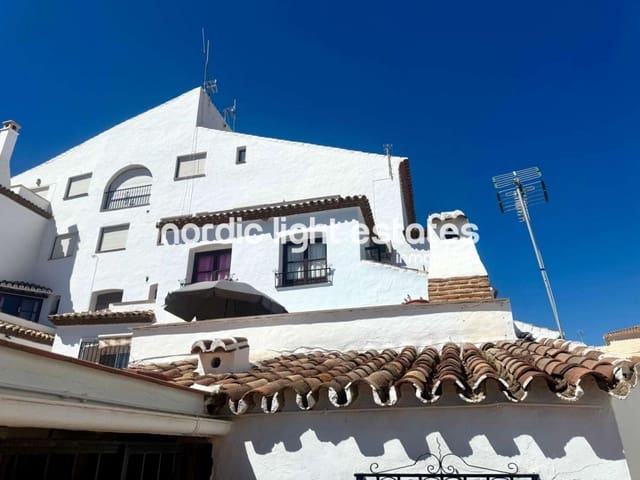 1 sypialnia Apartament na sprzedaż w Nerja z basenem - 249 900 € (Ref: 9360730)