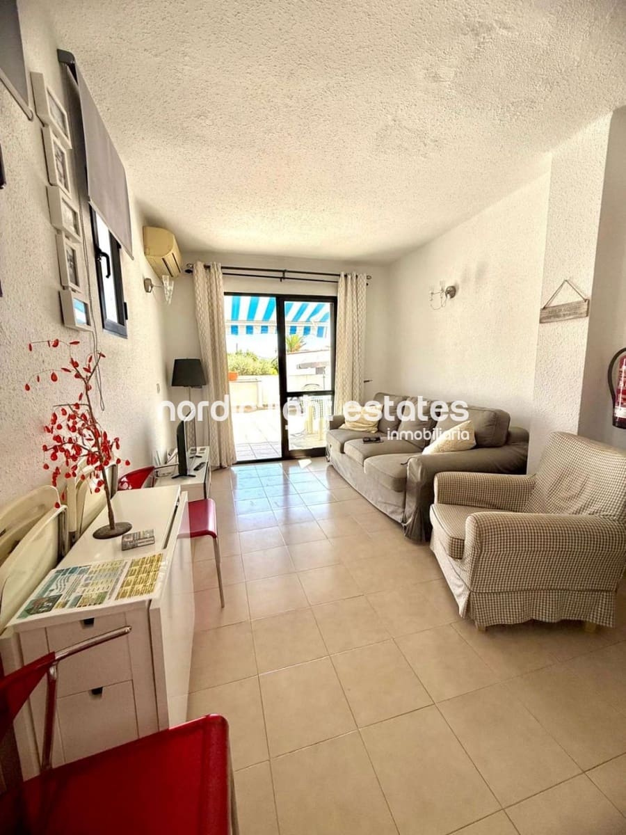1 sypialnia Apartament na sprzedaż w Nerja z basenem - 249 900 € (Ref: 9360730)