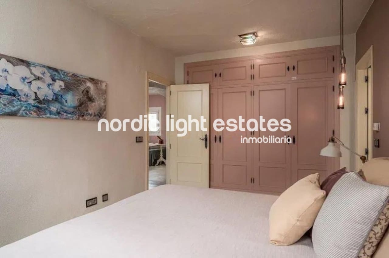 3 soveværelse Finca/Landehus til salg i Frigiliana med garage - € 795.000 (Ref: 9363116)