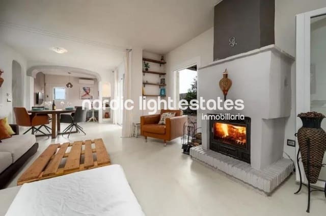 3 soveværelse Finca/Landehus til salg i Frigiliana med garage - € 795.000 (Ref: 9363116)