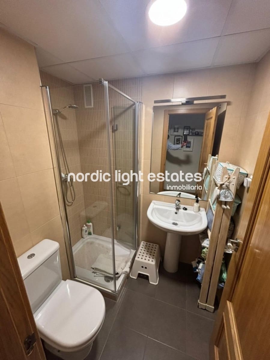 3 bedroom Apartment for sale in Rincon de la Victoria with pool garage - € 399,000 (Ref: 9369220)