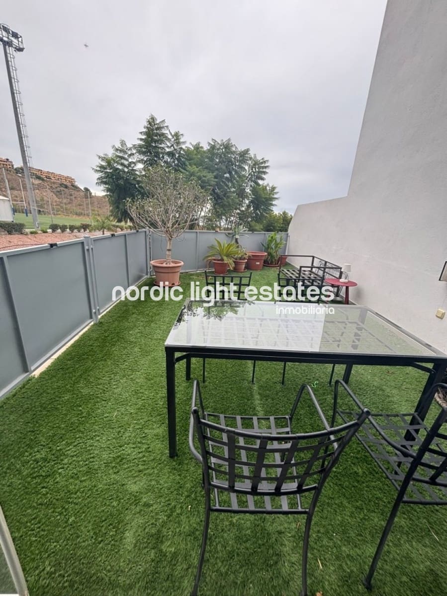 3 bedroom Apartment for sale in Rincon de la Victoria with pool garage - € 399,000 (Ref: 9369220)