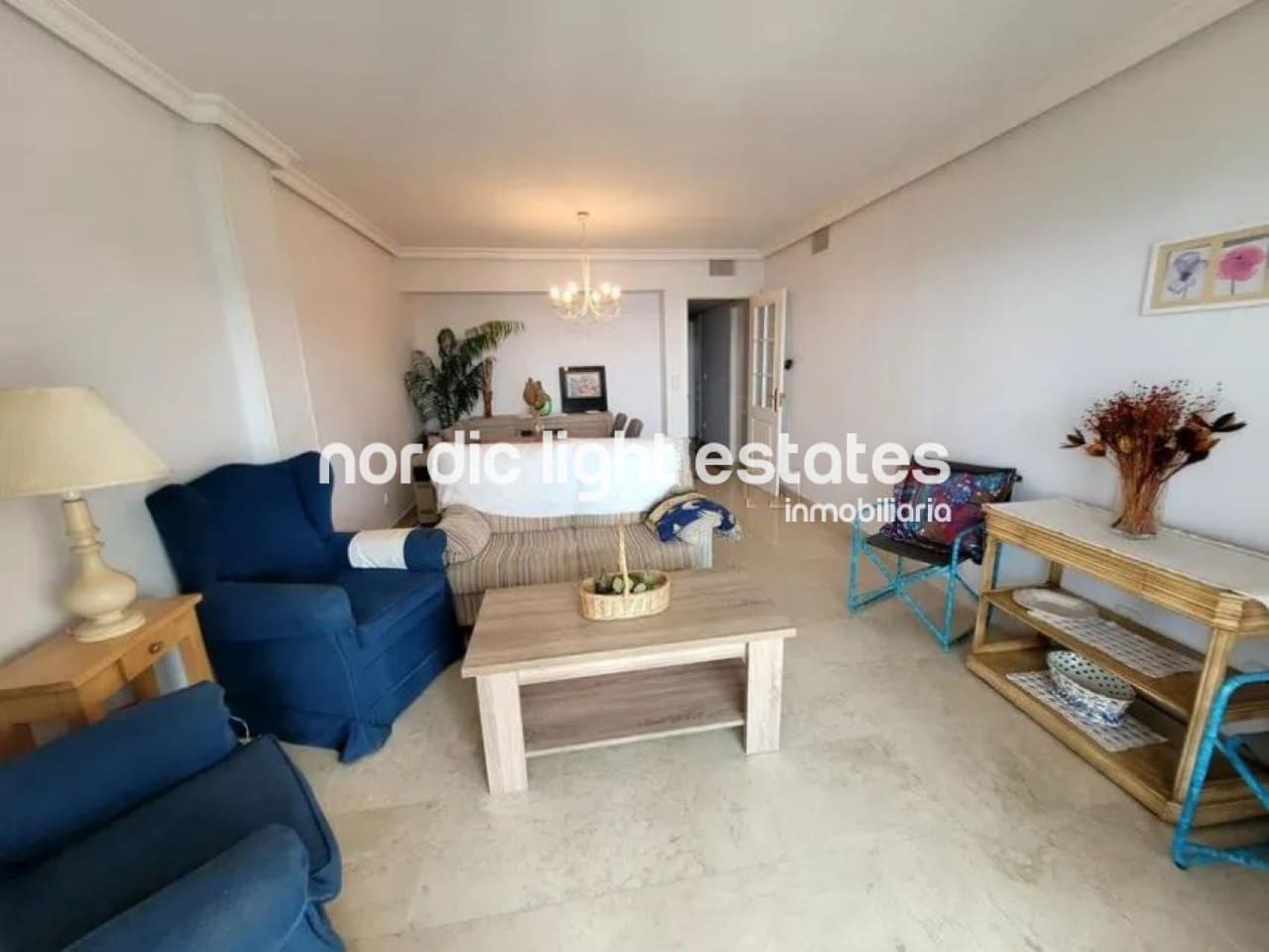 2 bedroom Apartment for sale in Almunecar with pool garage - € 390,000 (Ref: 9371123)