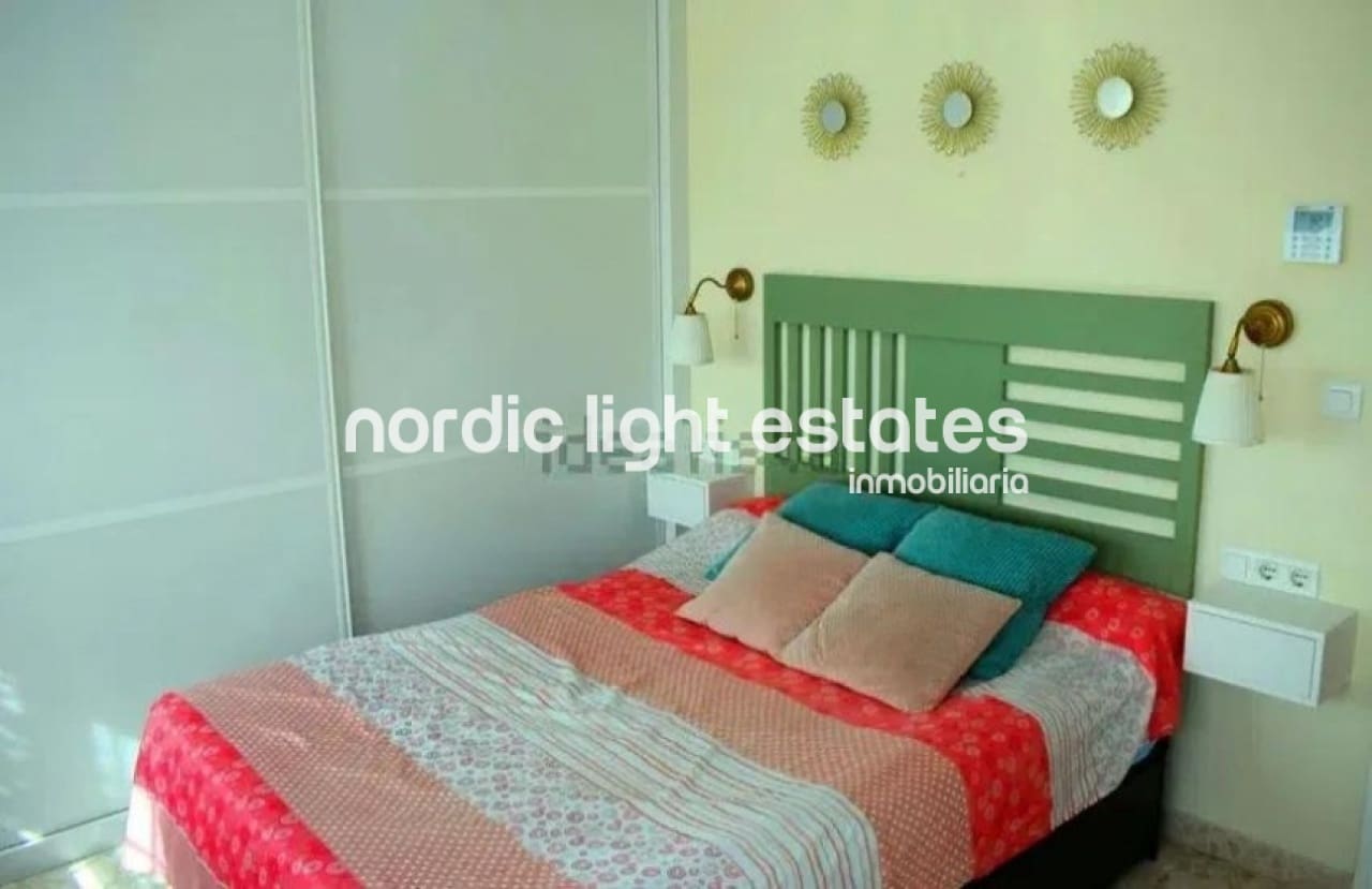 3 camera da letto Villetta Bifamiliare in vendita in Malaga citta - 370.000 € (Rif: 9383718)