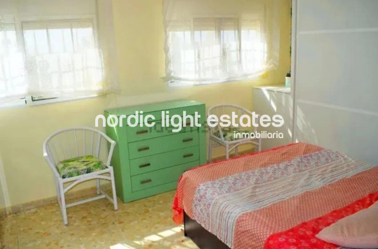 3 camera da letto Villetta Bifamiliare in vendita in Malaga citta - 370.000 € (Rif: 9383718)