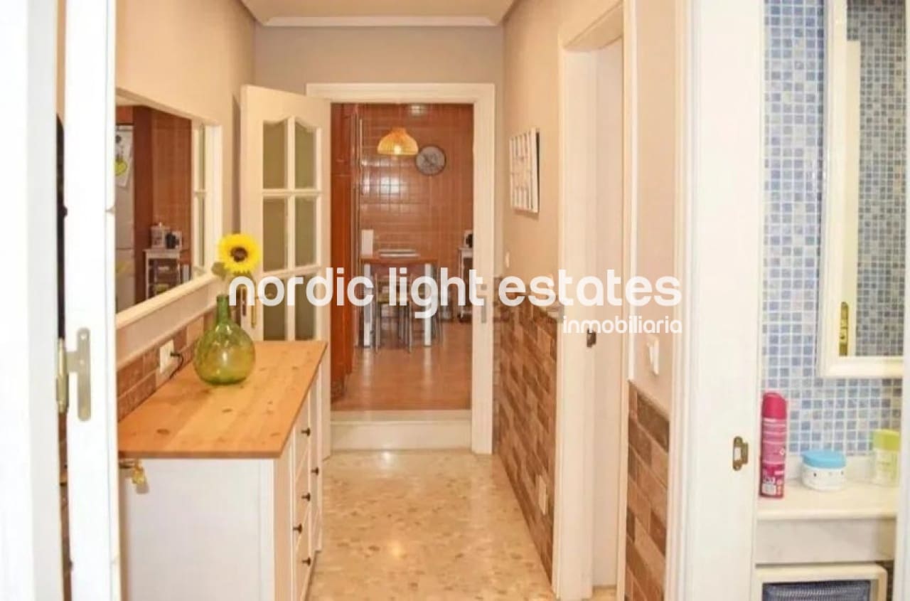 3 camera da letto Villetta Bifamiliare in vendita in Malaga citta - 370.000 € (Rif: 9383718)