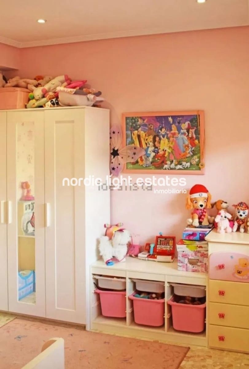 3 camera da letto Villetta Bifamiliare in vendita in Malaga citta - 370.000 € (Rif: 9383718)