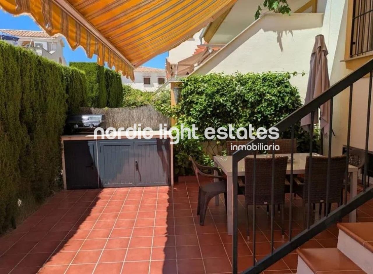 4 soverom Kjedet enebolig til salgs i Rincon de la Victoria med svømmebasseng - € 545 000 (Ref: 9386663)