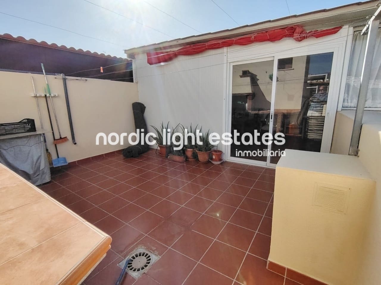 1 soverom Penthouse til salgs i Torrox med svømmebasseng garasje - € 205 000 (Ref: 9389975)