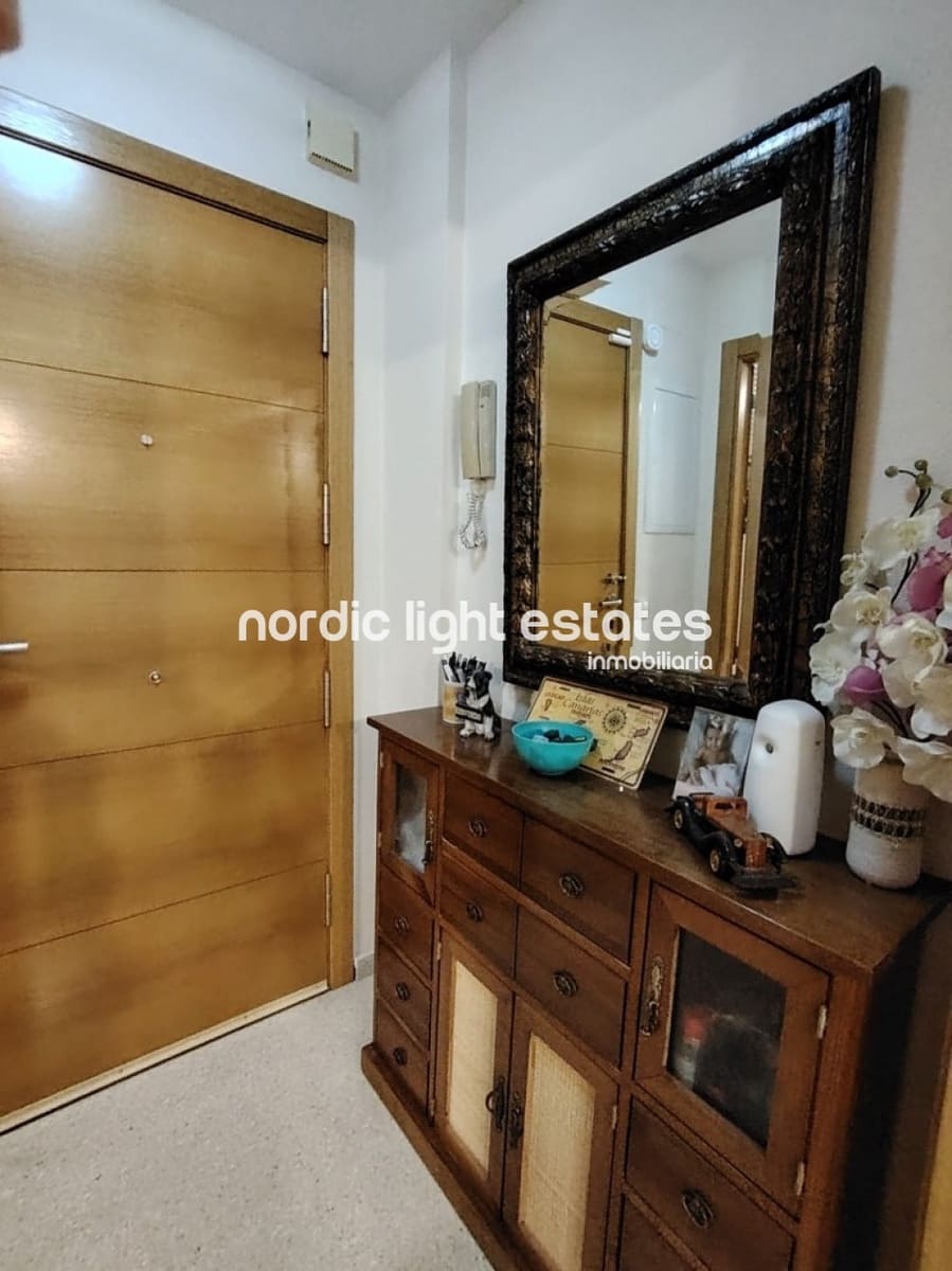 1 soverom Penthouse til salgs i Torrox med svømmebasseng garasje - € 205 000 (Ref: 9389975)