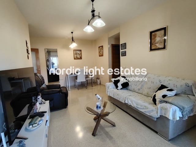 1 soverom Penthouse til salgs i Torrox med svømmebasseng garasje - € 205 000 (Ref: 9389975)