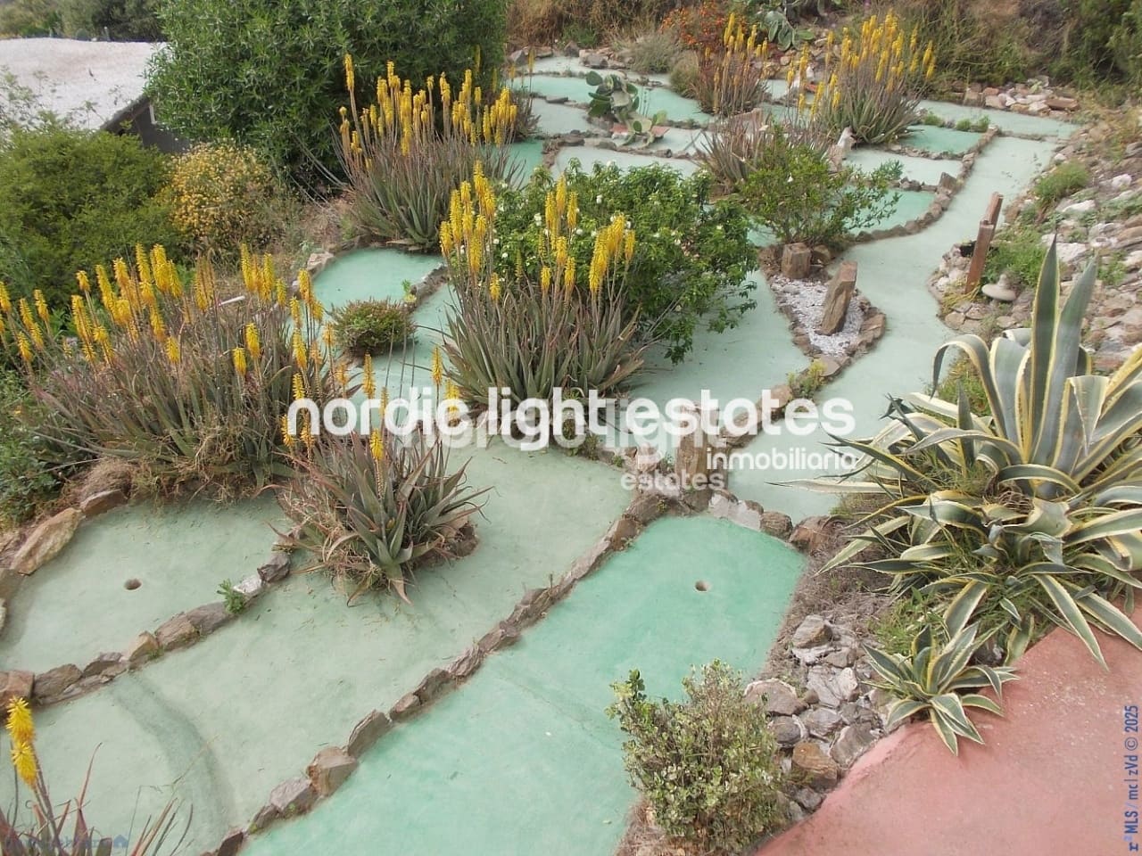 4 makuuhuone Maalaistalo myytävänä paikassa Torrox mukana uima-altaan 
autotalli - 850 000 € (Ref: 9395245)