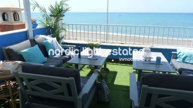 4 makuuhuone Paritalo myytävänä paikassa Chilches, Vélez-Málaga mukana 
autotalli - 510 000 € (Ref: 9397797)