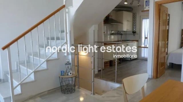 4 makuuhuone Paritalo myytävänä paikassa Chilches, Vélez-Málaga mukana 
autotalli - 510 000 € (Ref: 9397797)