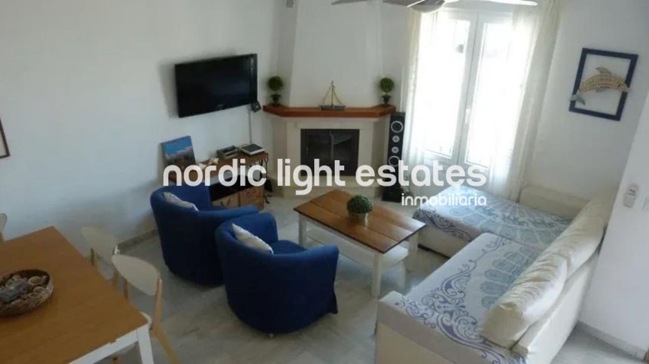 4 makuuhuone Paritalo myytävänä paikassa Chilches mukana 
autotalli - 510 000 € (Ref: 9397797)