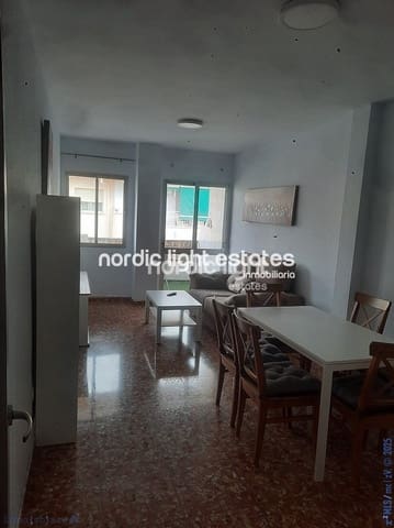 3 makuuhuone Asunto myytävänä paikassa Centro, Nerja - 350 000 € (Ref: 9399880)