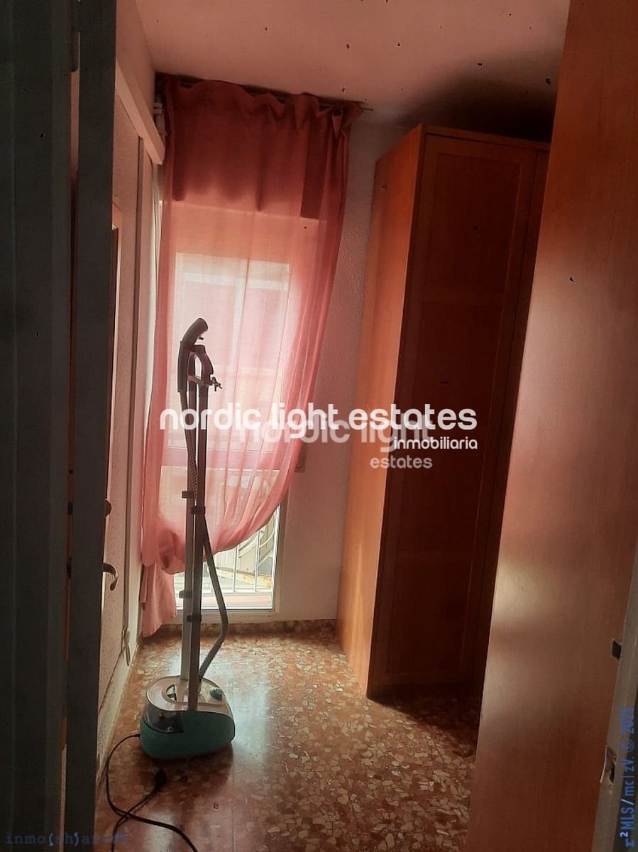 3 makuuhuone Asunto myytävänä paikassa Nerja - 350 000 € (Ref: 9399880)