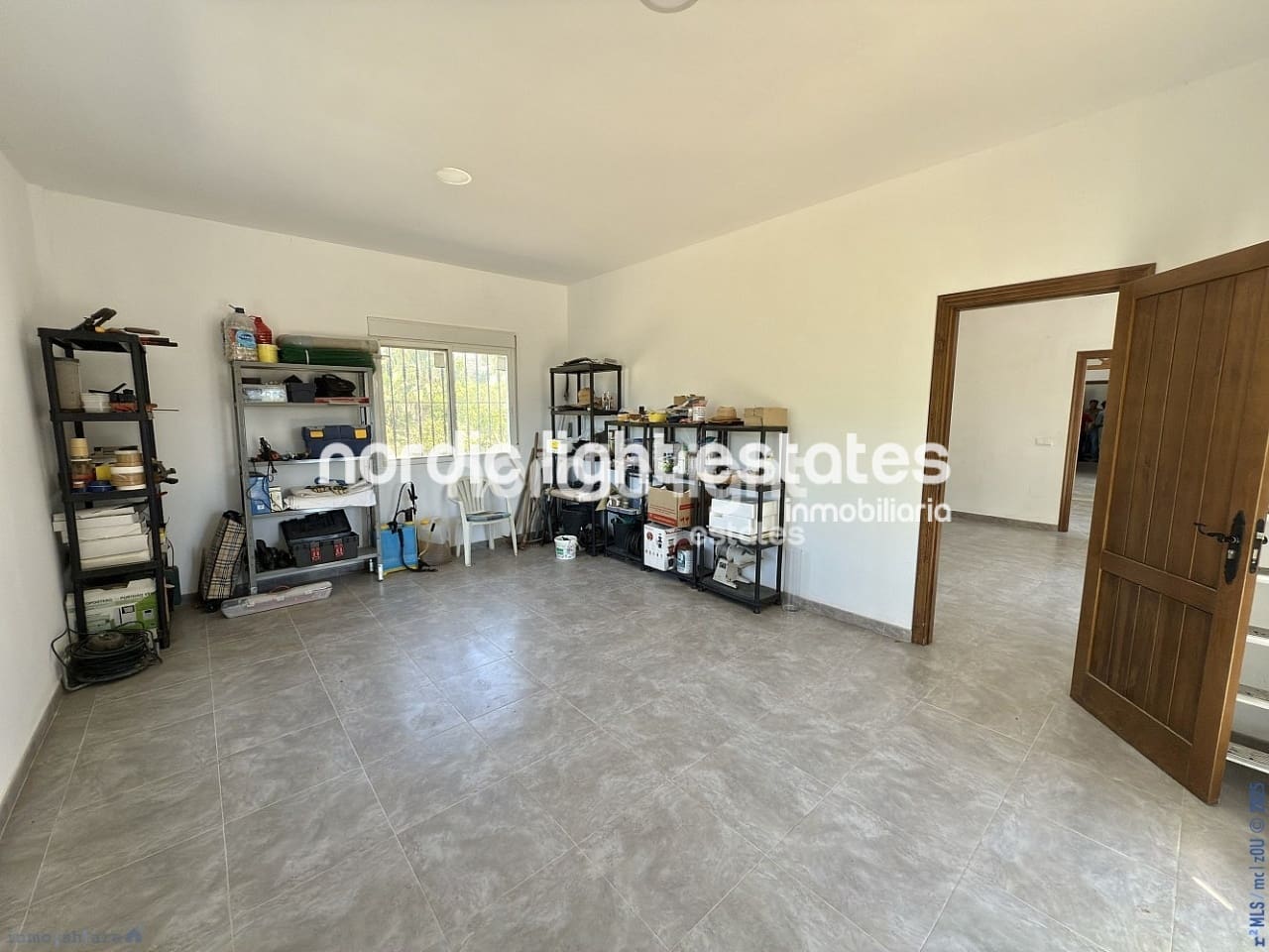 5 soveværelse Finca/Landehus til salg i Cajiz med garage - € 750.000 (Ref: 9400020)