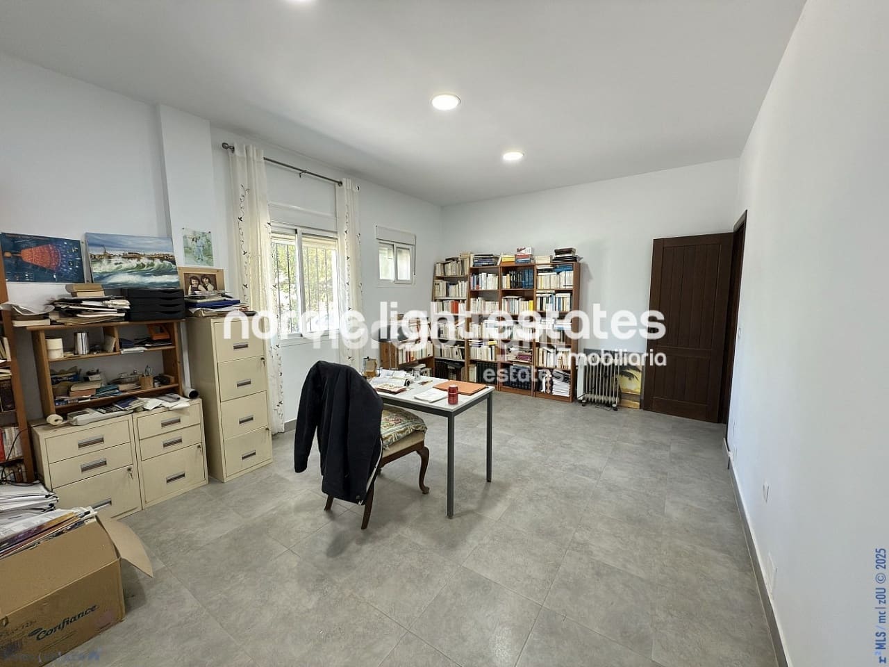 5 soveværelse Finca/Landehus til salg i Cajiz med garage - € 750.000 (Ref: 9400020)