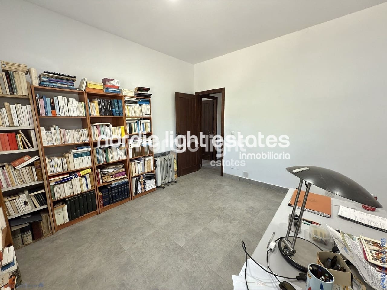 5 soveværelse Finca/Landehus til salg i Cajiz med garage - € 750.000 (Ref: 9400020)