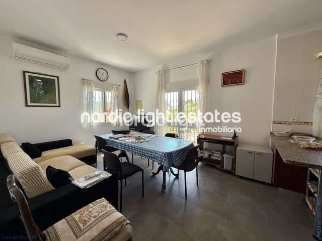 5 sypialnia Finka/Dom wiejski na sprzedaż w Cajiz, Vélez-Málaga z garażem - 750 000 € (Ref: 9400020)