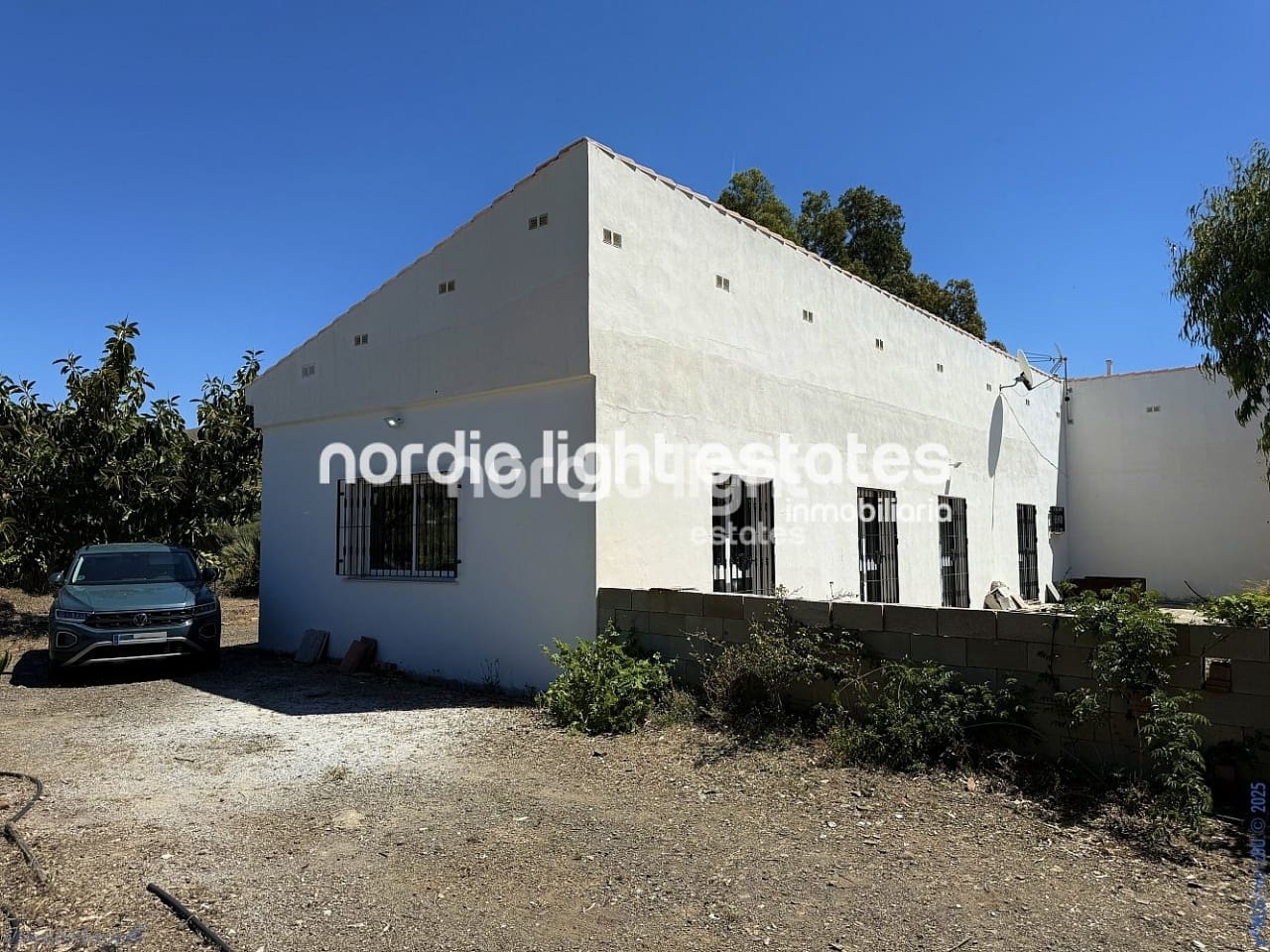 5 soveværelse Finca/Landehus til salg i Cajiz med garage - € 750.000 (Ref: 9400020)