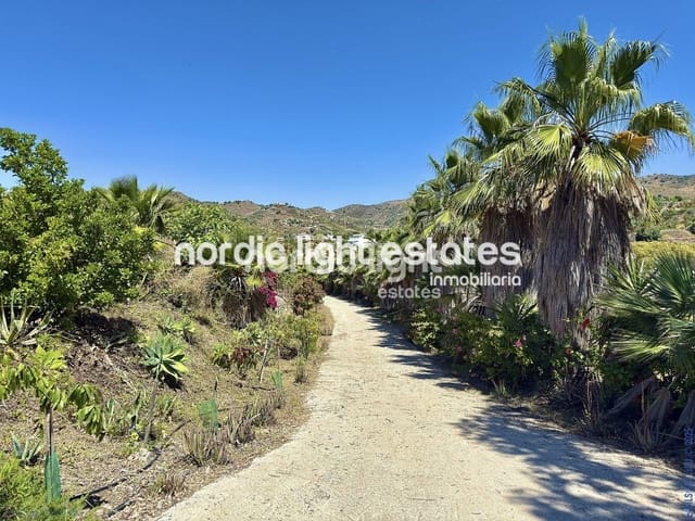 5 sypialnia Finka/Dom wiejski na sprzedaż w Cajiz, Vélez-Málaga z garażem - 750 000 € (Ref: 9400020)