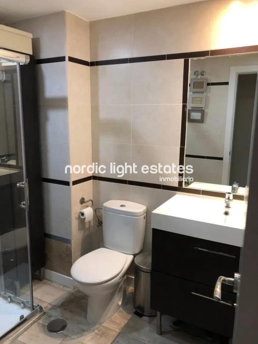 4 bedroom Flat for sale in La Cala del Moral with pool garage - € 415,000 (Ref: 9402703)