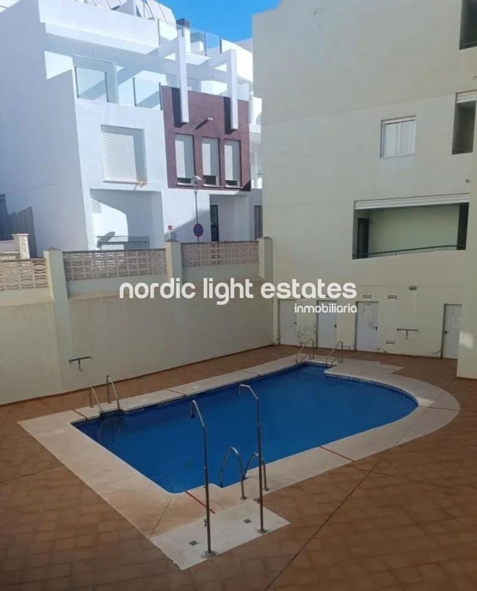 2 quarto Apartamento para venda em Torre de Benagalbon com piscina garagem - 399 000 € (Ref: 9405845)