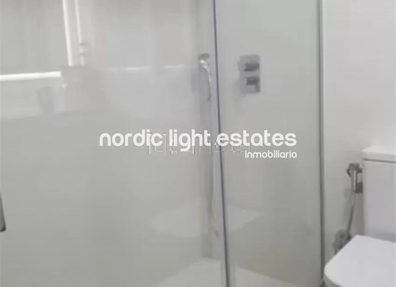 3 quarto Apartamento para venda em Torre del Mar - 333 000 € (Ref: 9409700)