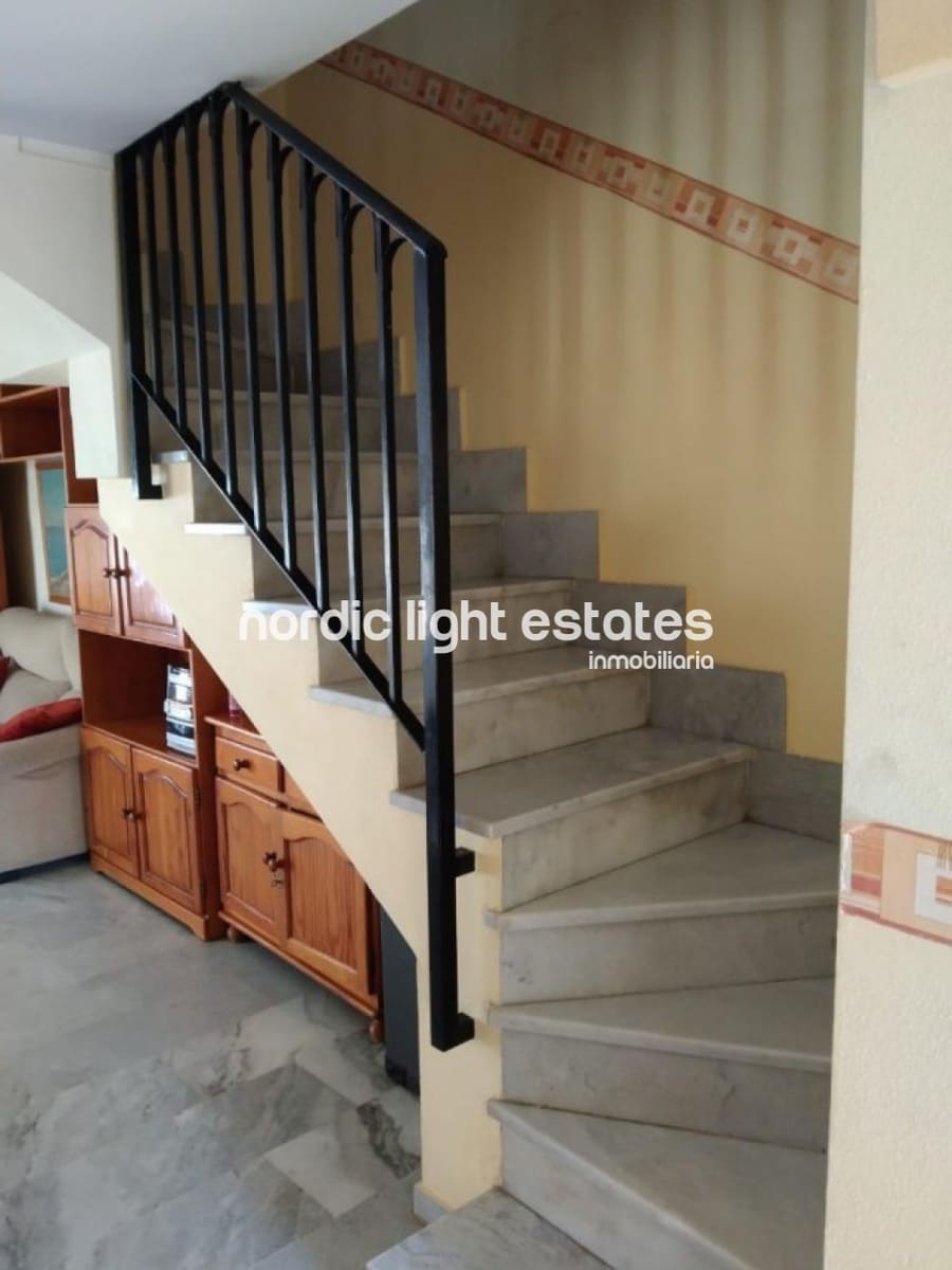 3 camera da letto Villetta Bifamiliare in vendita in Chilches con piscina garage - 699.900 € (Rif: 9410030)