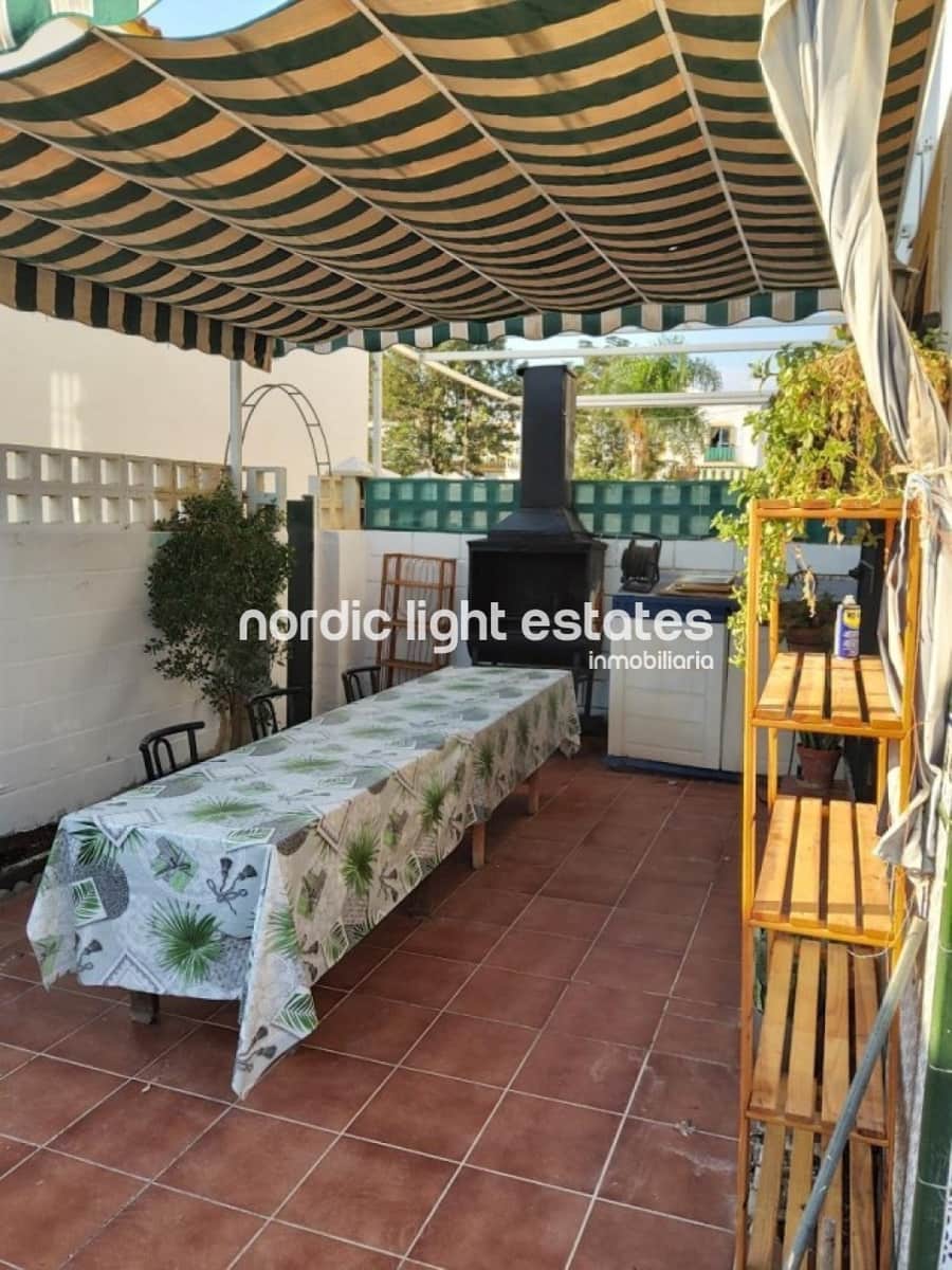 3 camera da letto Villetta Bifamiliare in vendita in Chilches con piscina garage - 699.900 € (Rif: 9410030)