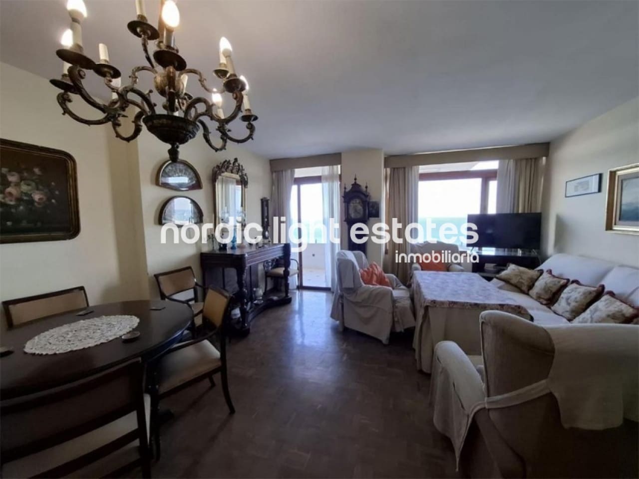 4 soveværelse Lejlighed til salg i Malaga by med garage - € 1.745.000 (Ref: 9412766)