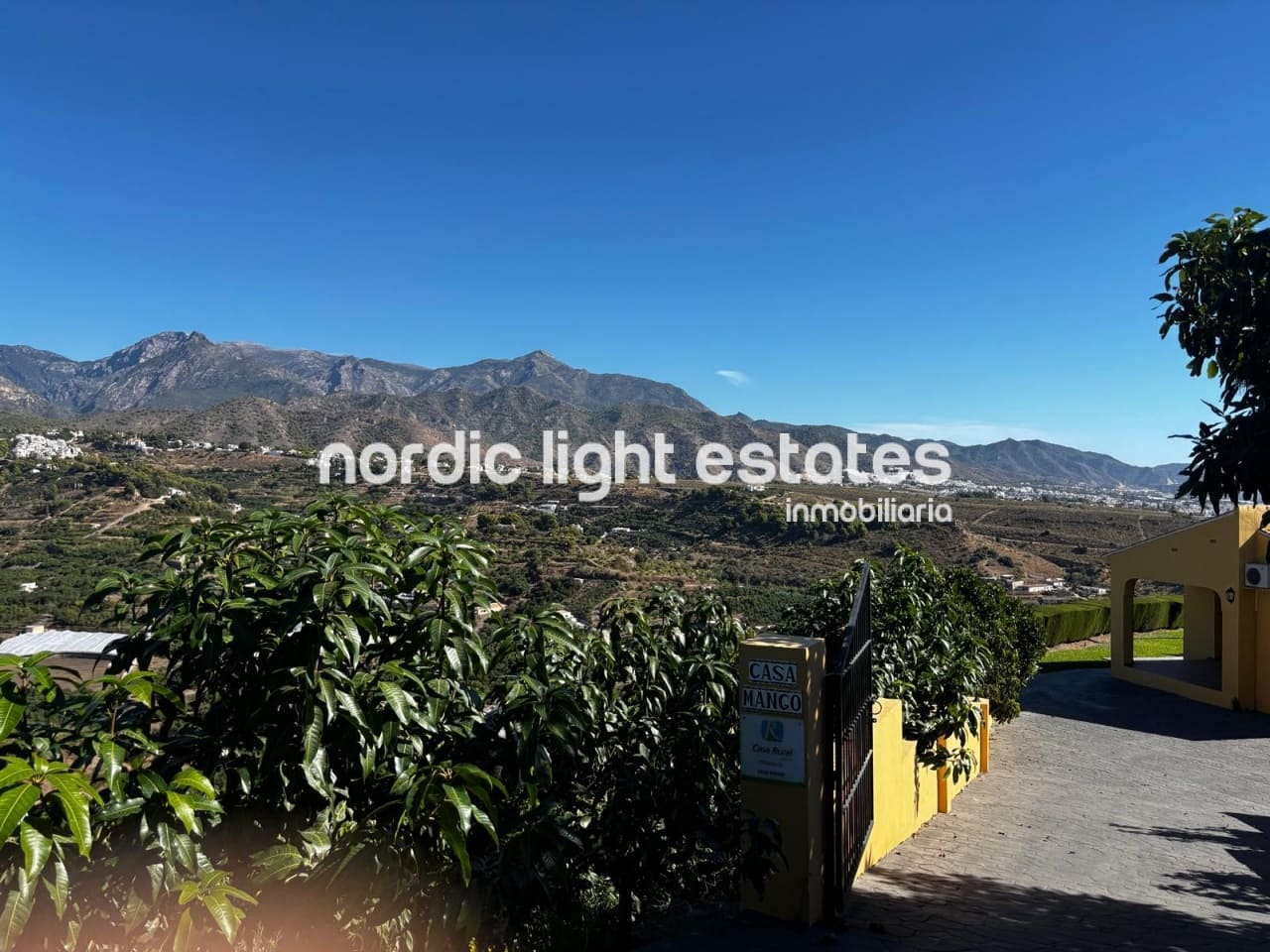 2 soverom Villa til leie i Nerja med svømmebasseng - € 1 800 (Ref: 9419403)