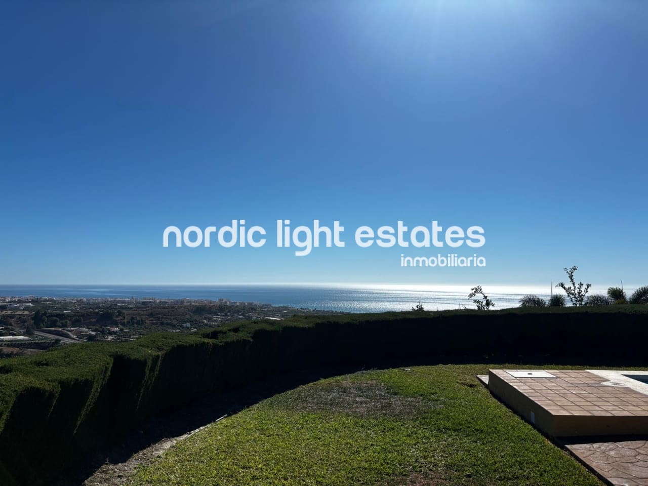 2 soverom Villa til leie i Nerja med svømmebasseng - € 1 800 (Ref: 9419403)