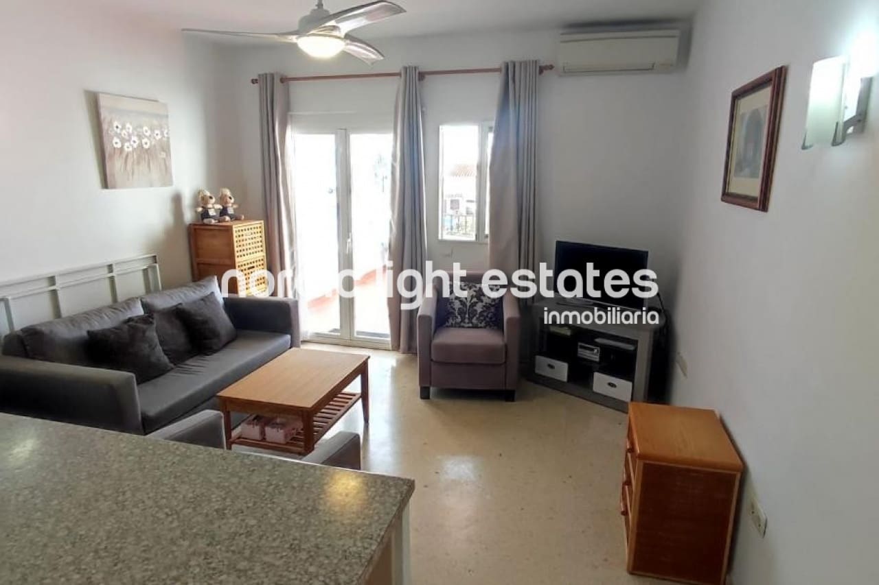 1 soverom Leilighet til salgs i Nerja med svømmebasseng - € 225 000 (Ref: 9419404)