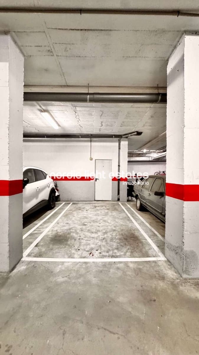 3 makuuhuone Asunto myytävänä paikassa Nerja mukana 
autotalli - 489 000 € (Ref: 9420629)