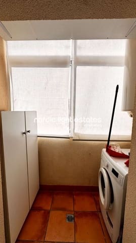 3 makuuhuone Asunto myytävänä paikassa Nerja mukana 
autotalli - 489 000 € (Ref: 9420629)