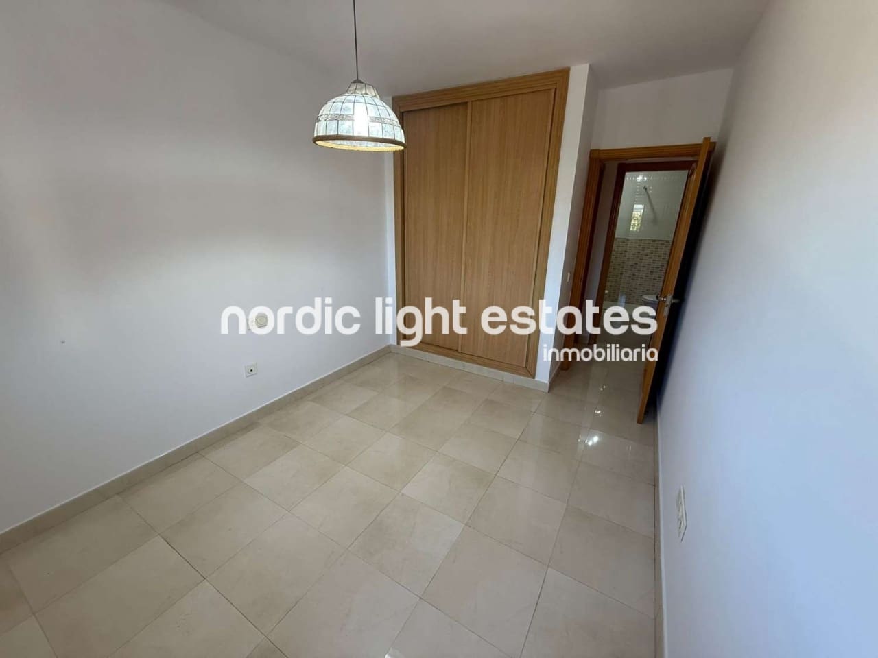 3 makuuhuone Asunto myytävänä paikassa Nerja mukana 
autotalli - 489 000 € (Ref: 9420629)