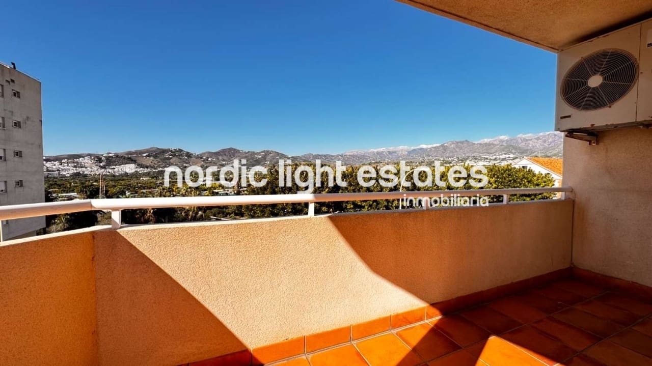 3 makuuhuone Asunto myytävänä paikassa Nerja mukana 
autotalli - 489 000 € (Ref: 9420629)