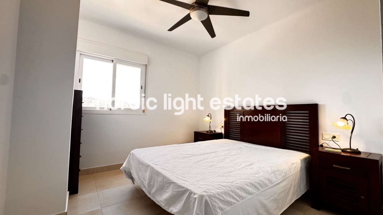 3 makuuhuone Asunto myytävänä paikassa Nerja mukana 
autotalli - 489 000 € (Ref: 9420629)